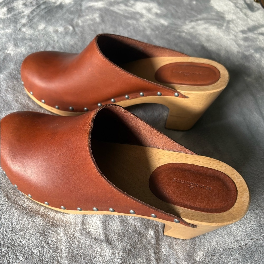 Signature Brown Mules with Wooden Platform